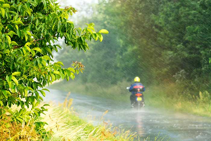 rijden door regen